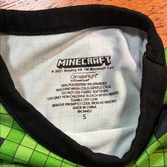 Green Minecraft Kids Pajamas - Picture 2 of 4